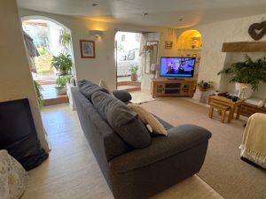 Photo 15- click for photo gallery